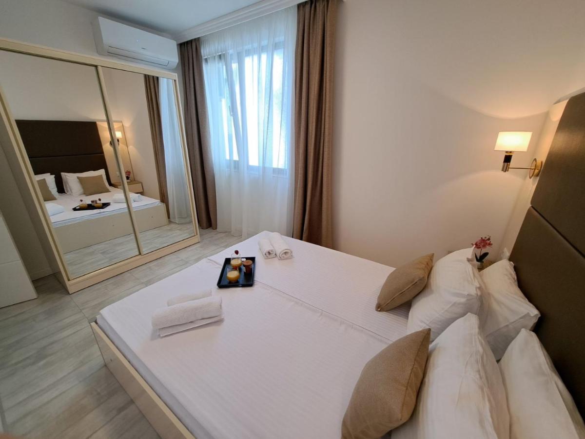 Onyx 2 Private Beach Apartment สวิติ วลัส ภายนอก รูปภาพ